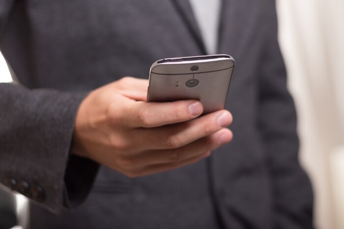 telephone_mobile_to_call_attainable_samsung_iphone_sms_post-914805.jpg